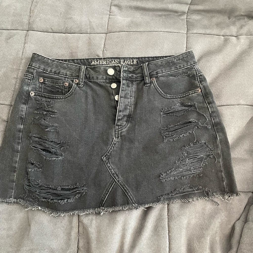 American Eagle black denim skirt